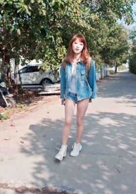 wwwav小次郎_BD英语全集免费观看